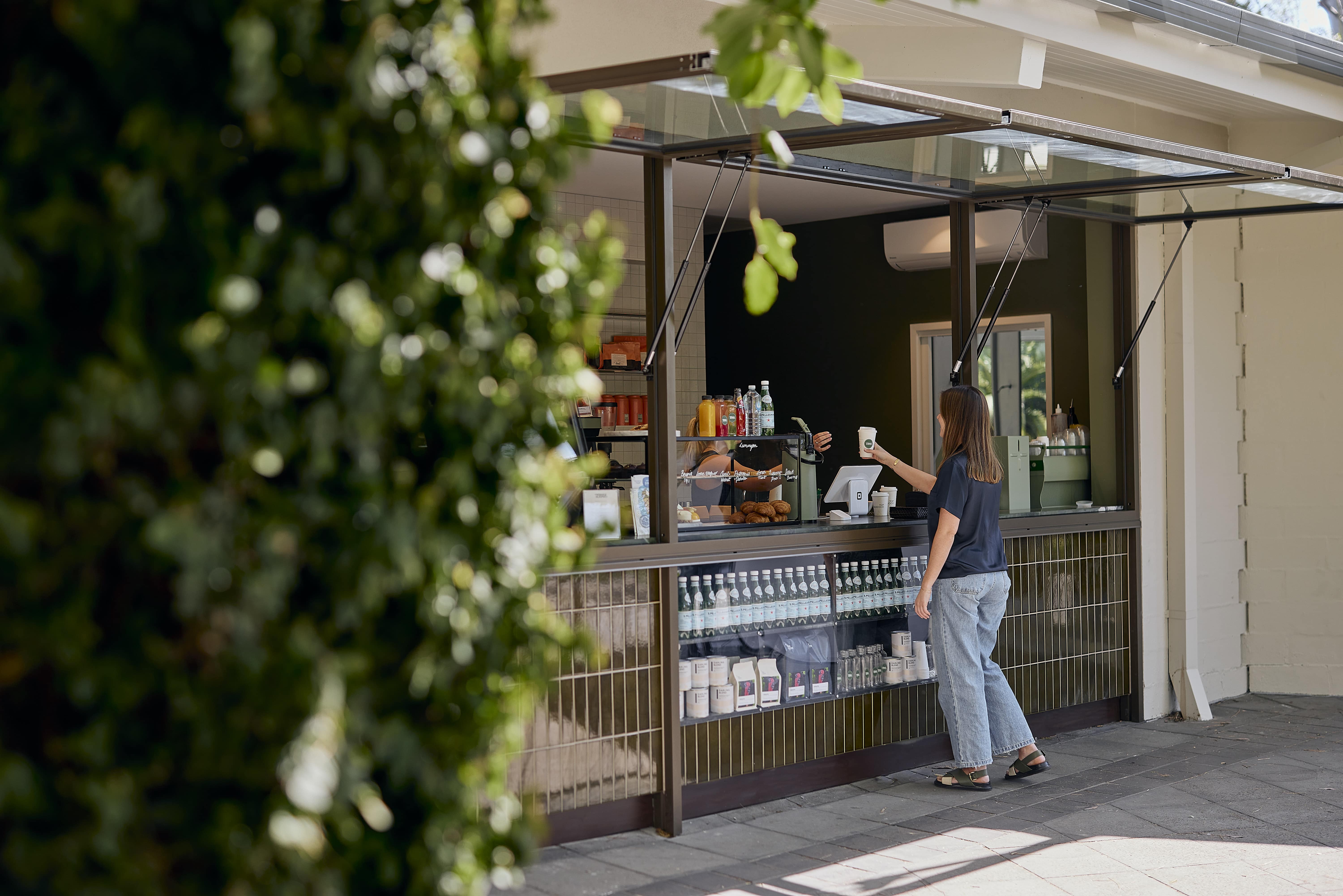 The discount terrace cafe